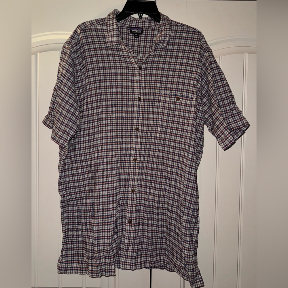 Patagonia Xxl button up EUC.   Organic cotton